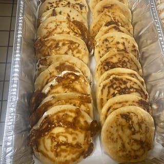 Tray of Pupusas (20)