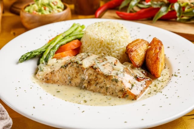 Salmon a La Parrilla.