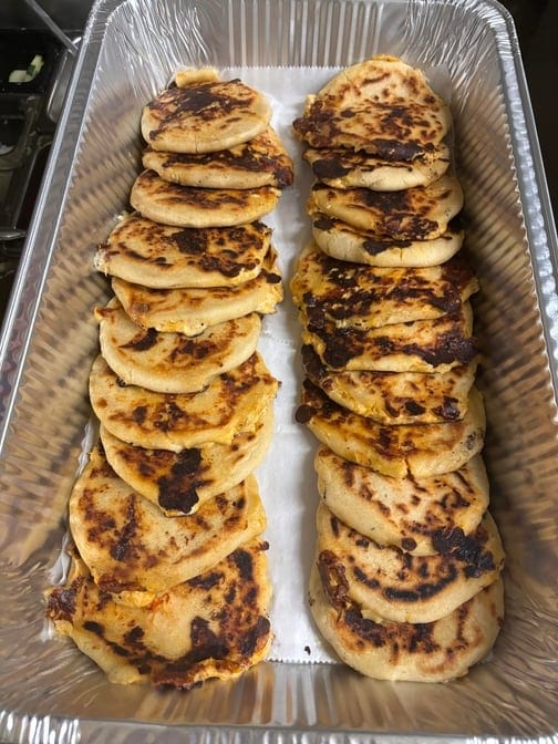 Tray of Pupusas (20) - Mixed.