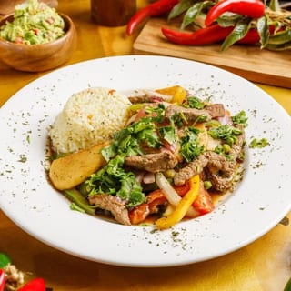 Lomo Saltado